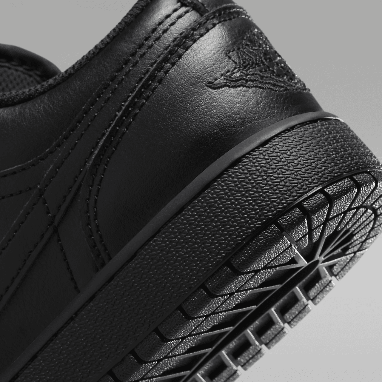 Nike Air Jordan 1 Low sneaker Zwart/Zwart/Zwart