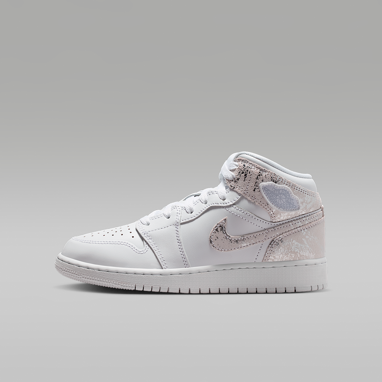 Air Jordan 1 Mid SE – IR2320-100