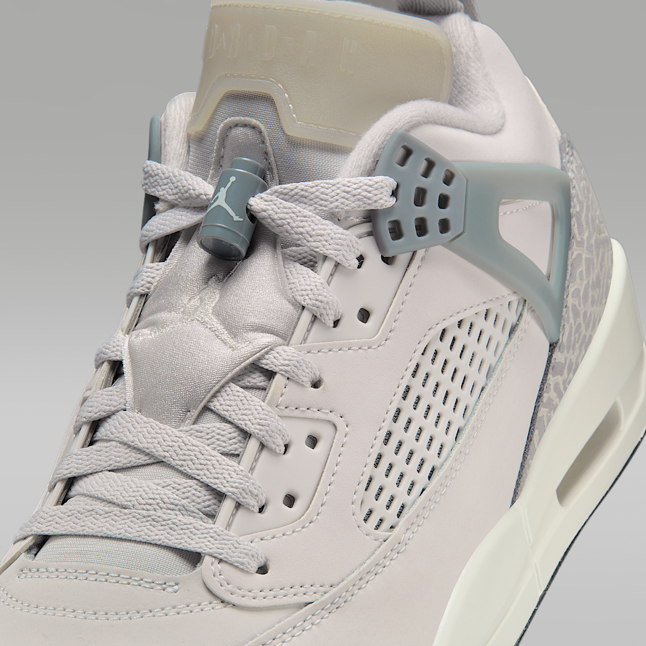 Nike Jordan Spizike Low sneaker Vast Grey/Cool Grey/Zwart/Sail
