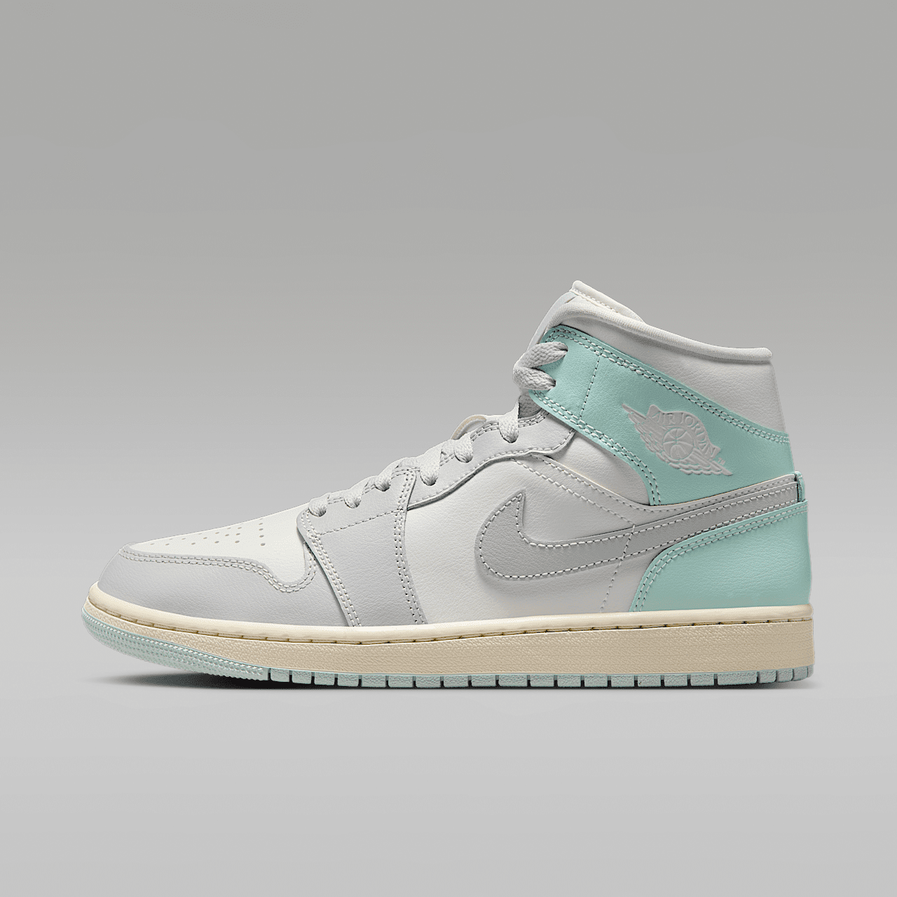 Nike Air Jordan 1 Mid sneaker Sail/Igloo/Coconut Milk/Neutral Grey