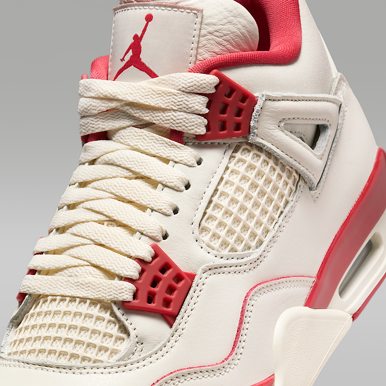 Nike Air Jordan sneaker Pale Ivory/Tough Red/Sierra Red