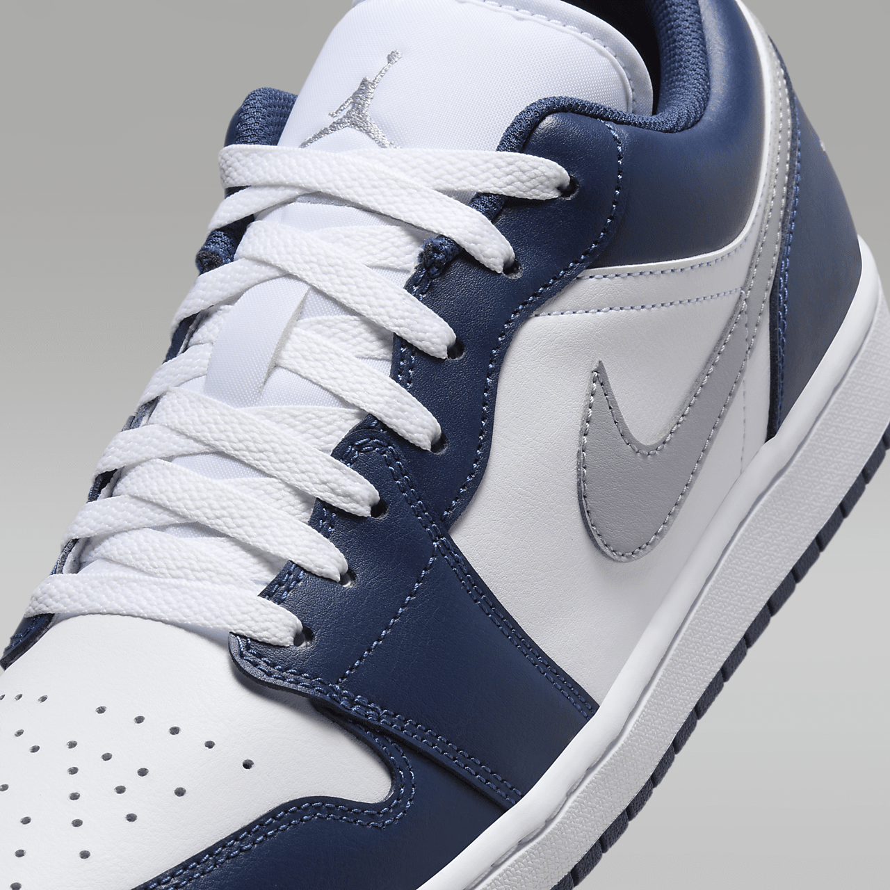 Nike Air Jordan 1 Low sneaker Wit/Midnight Navy/Wolf Grey
