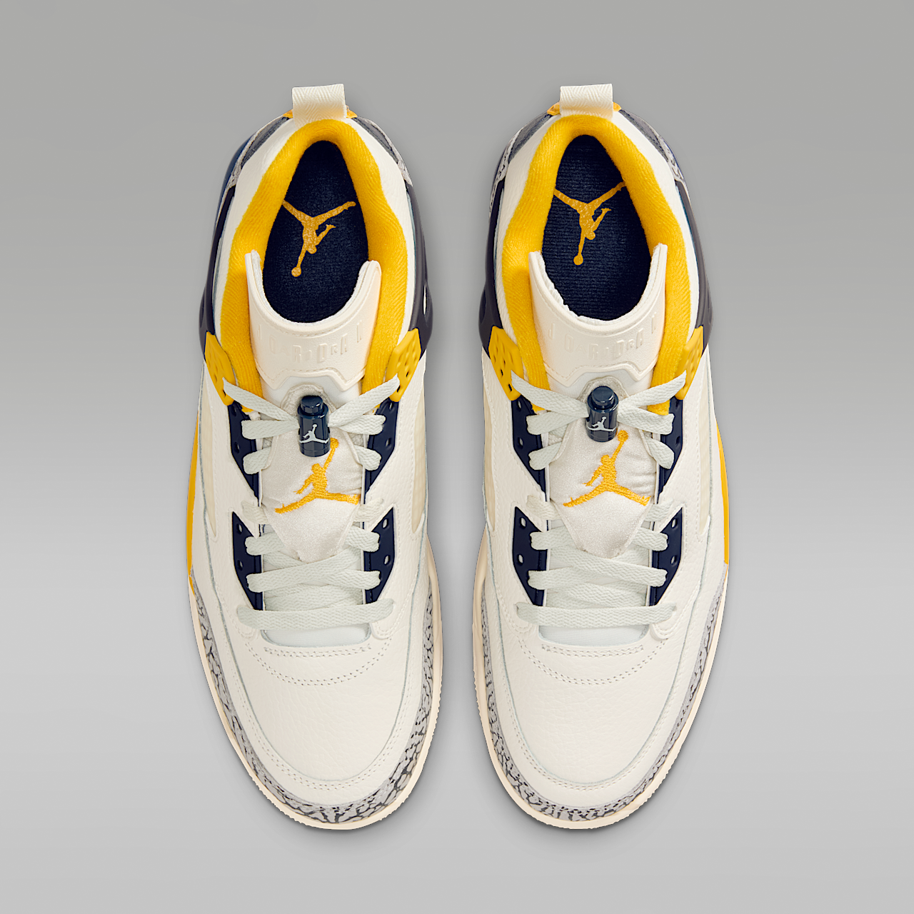 Nike Jordan Spizike Low sneaker Sail/Midnight Navy/Coconut Milk/University Gold