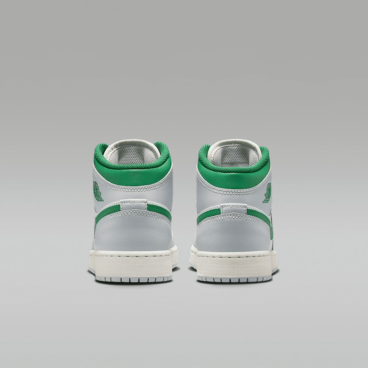 Nike Air Jordan 1 Mid sneaker Summit White/Pure Platinum/Sail/Pine Green
