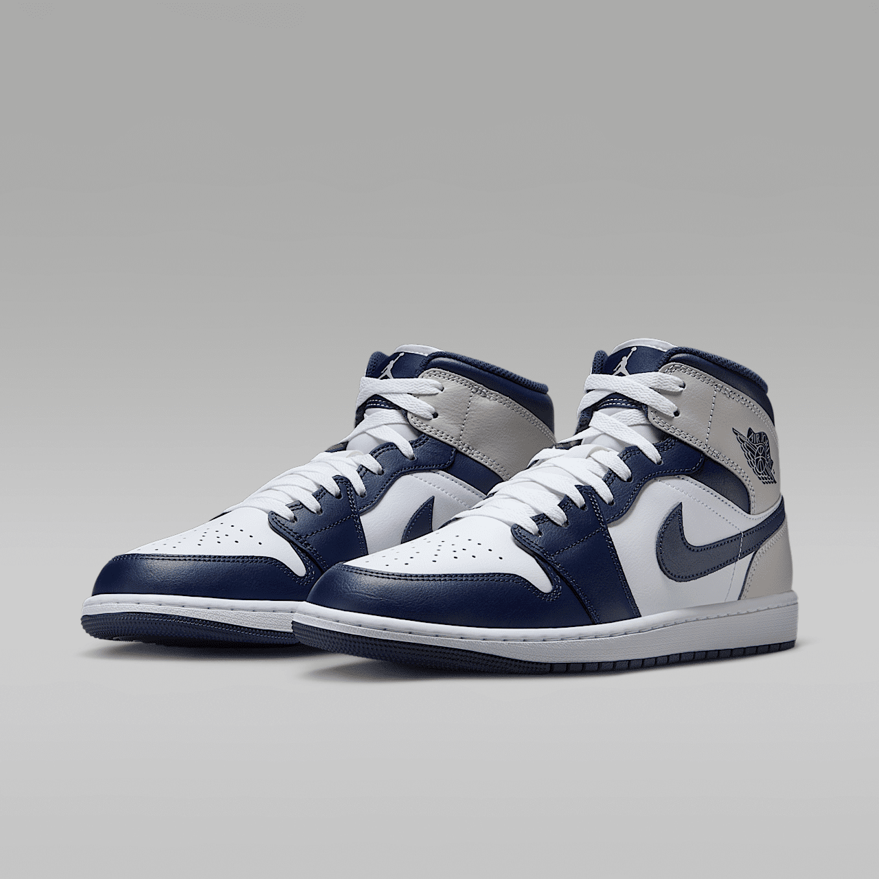 Nike Air Jordan 1 Mid sneaker Wit/Neutral Grey/Gum Medium Brown/Midnight Navy