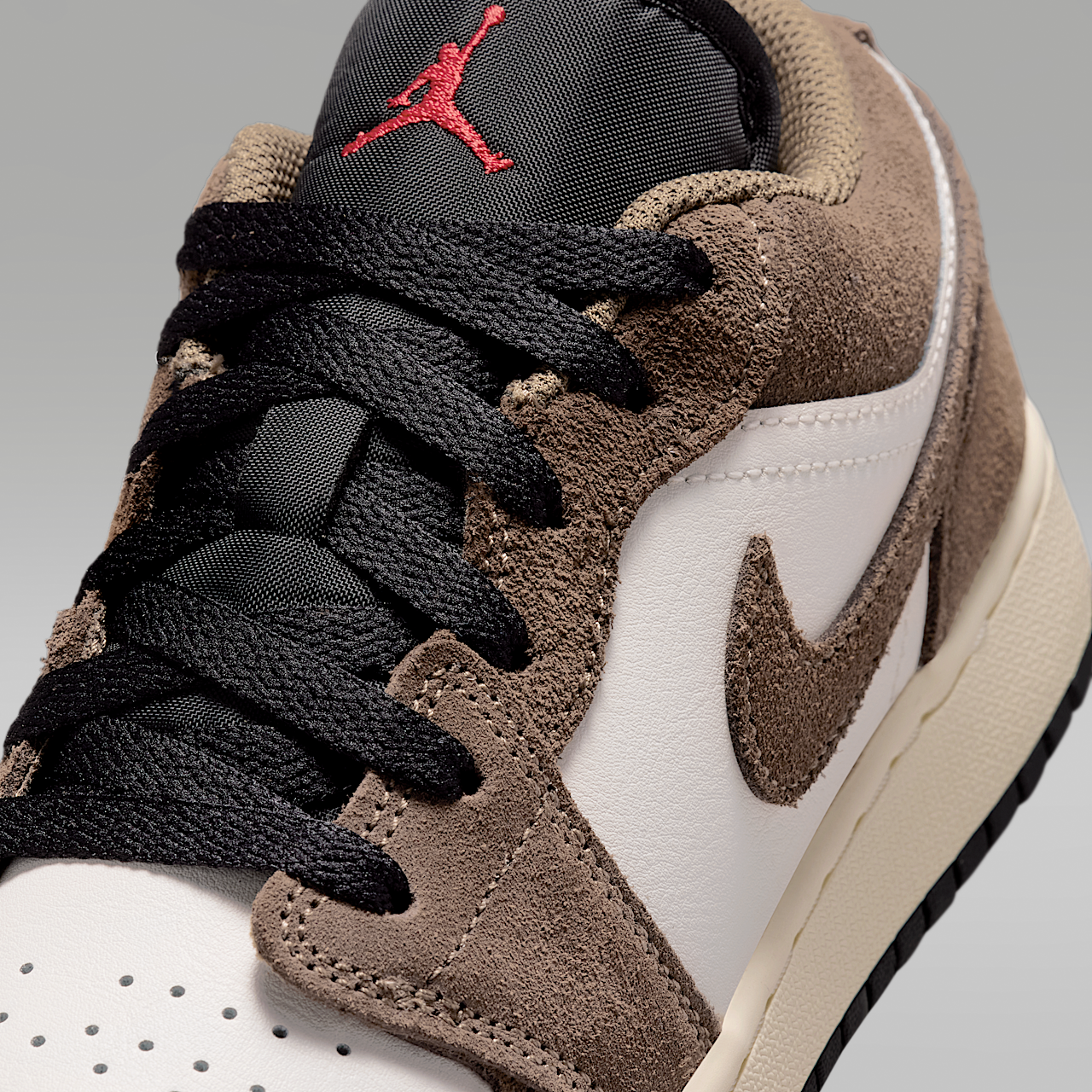Nike Air Jordan 1 Low sneaker Palomino/Phantom/Sail/Zwart