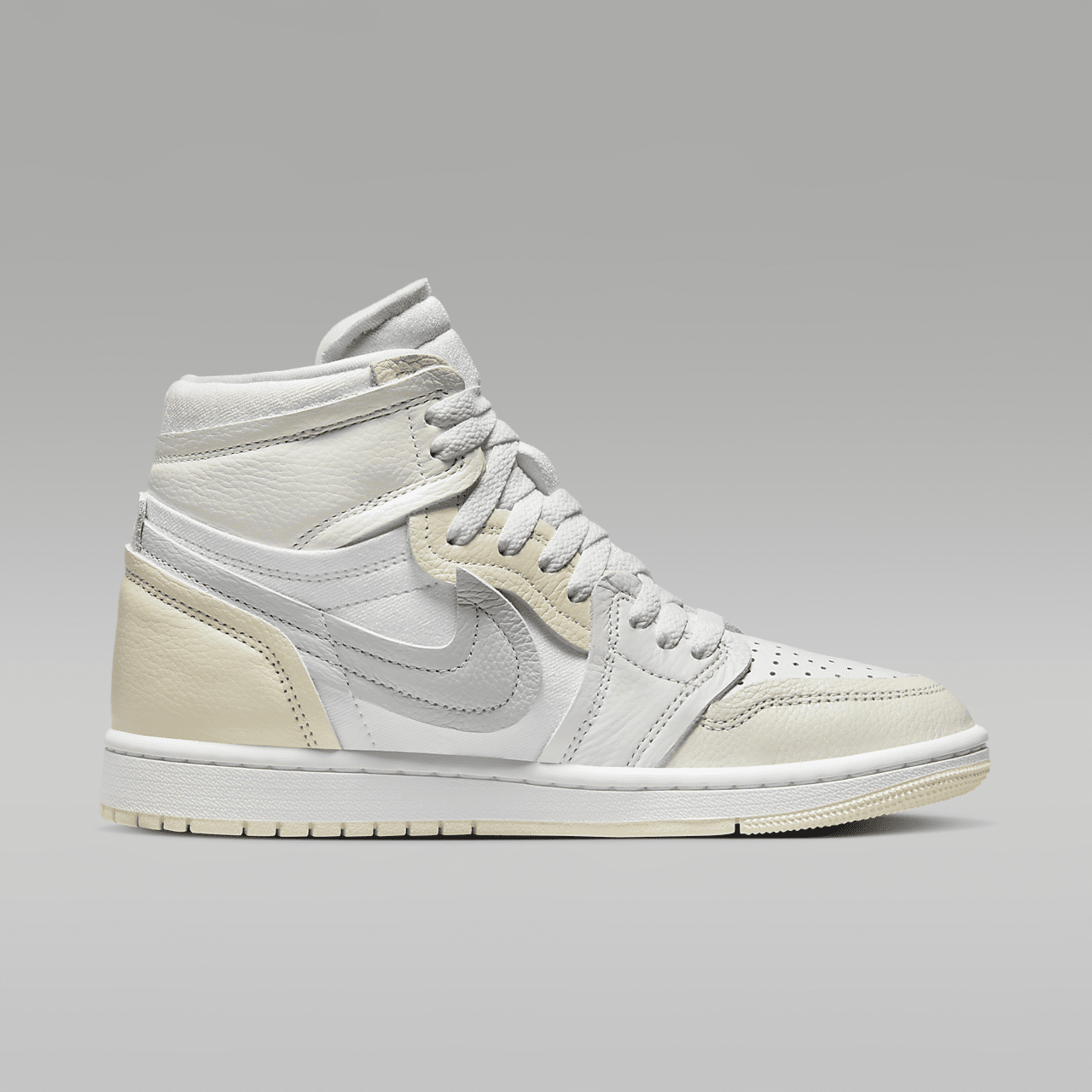 Nike Air Jordan 1 High sneaker Wit/Sail/Coconut Milk/Pure Platinum