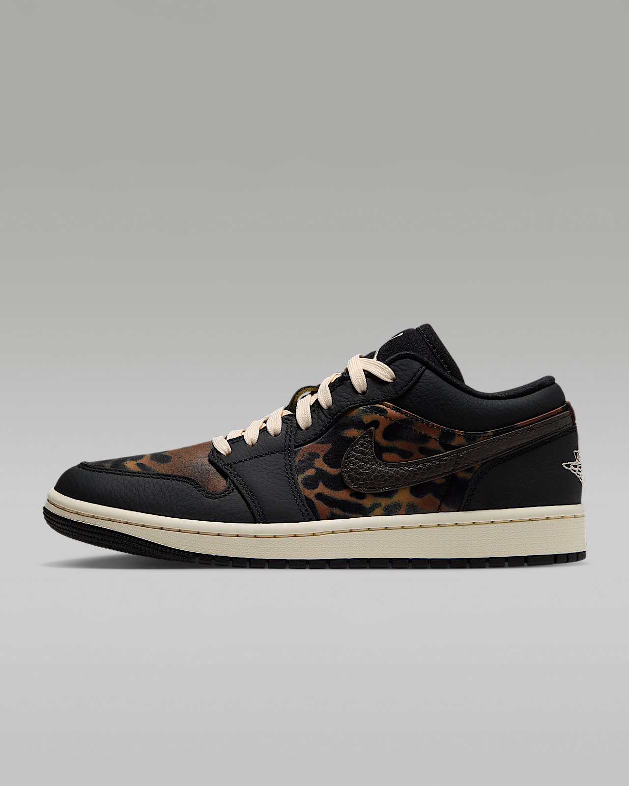 Unisex кроссовки Air Jordan 1 Low SE