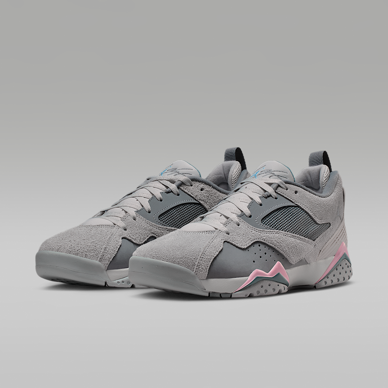 Nike Air Jordan sneaker Wolf Grey/Cool Grey/Neutral Grey/Iced Jade