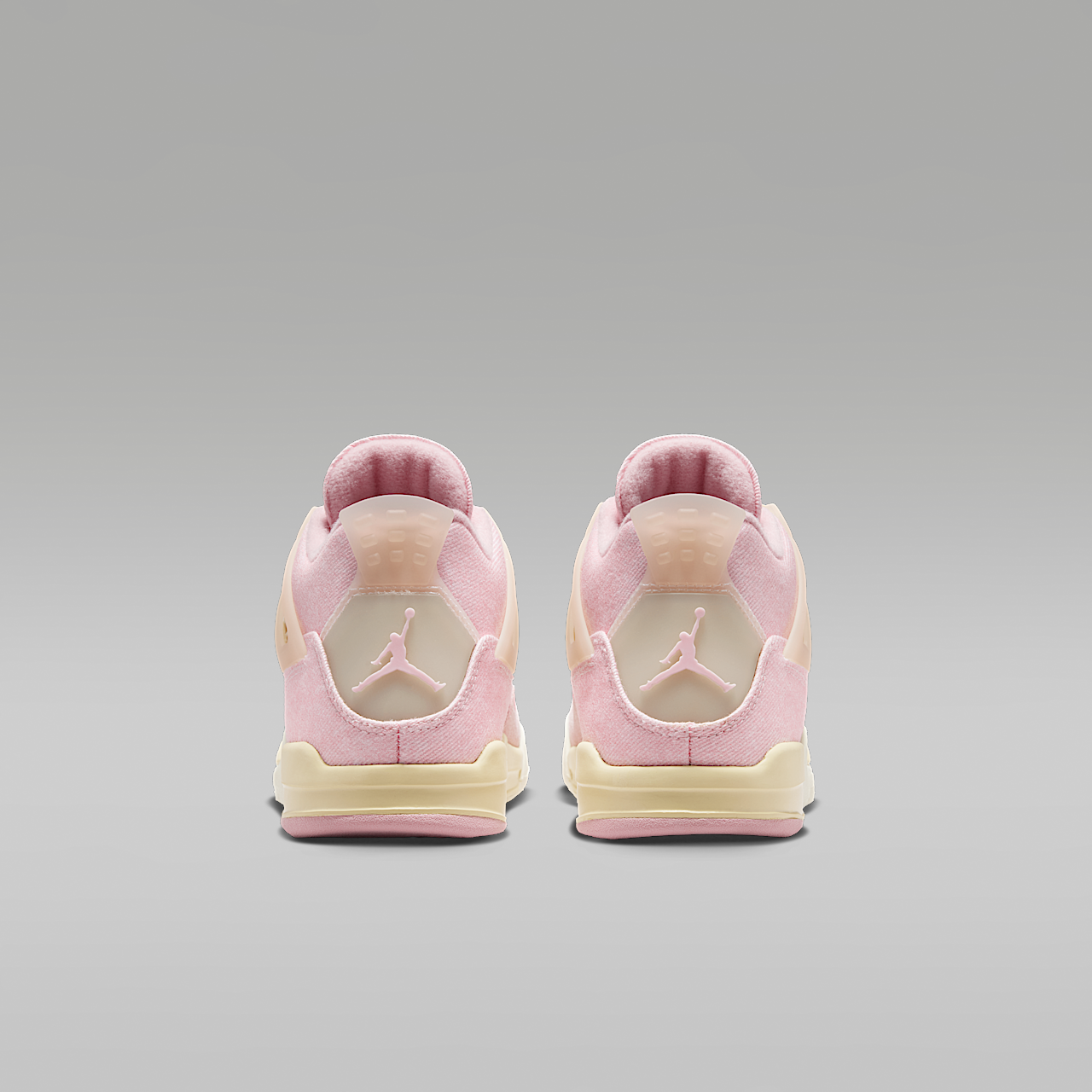 Nike  sneaker Pearl Pink/Coconut Milk/Muslin/Iced Carmine