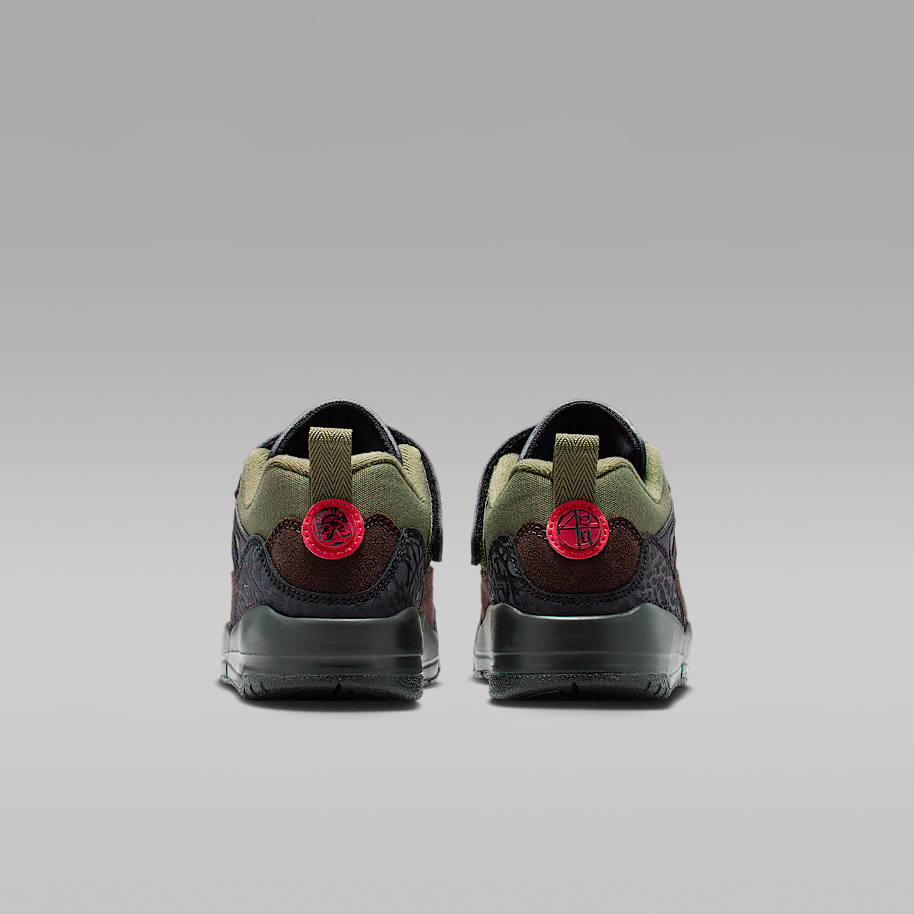 Nike Jordan Spizike Low sneaker Medium Olive/Zwart/Baroque Brown/University Red