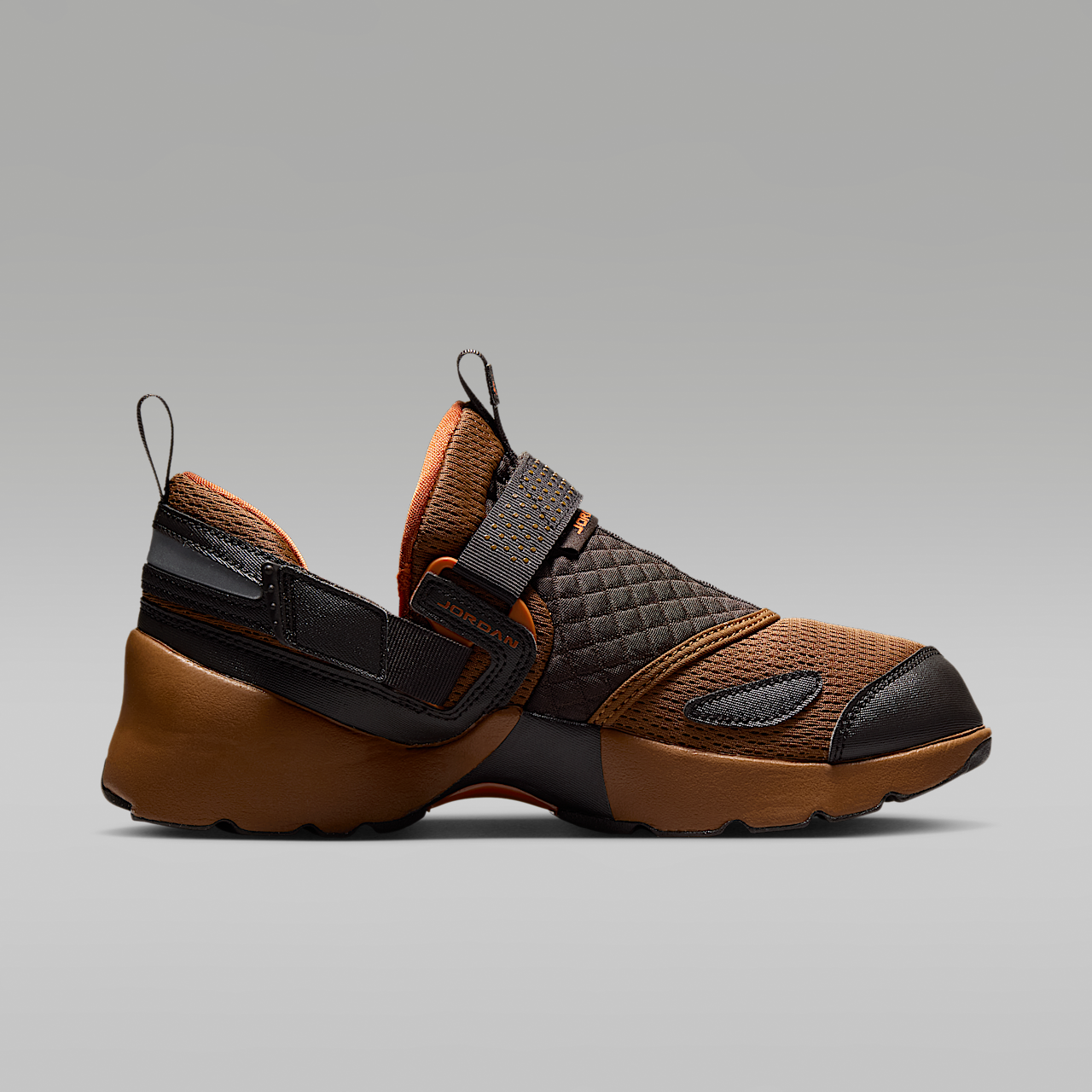 Nike  sneaker Light British Tan/Reflective Silver/Wit/Desert Orange