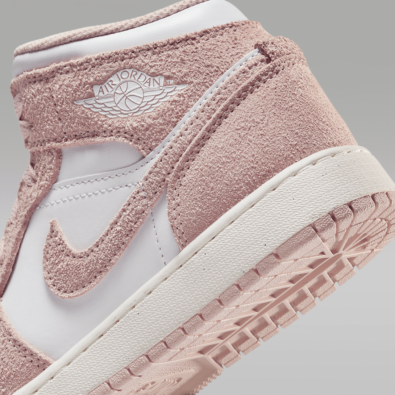 Nike Air Jordan 1 Mid sneaker Wit/Sail/Legend Pink