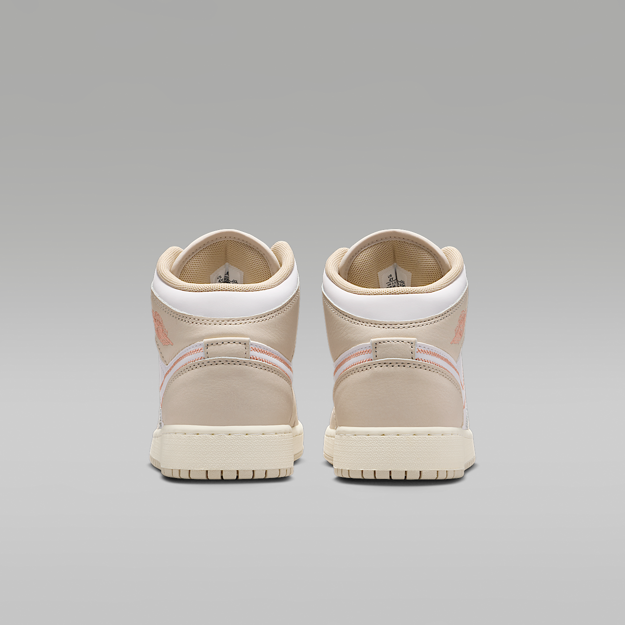 Nike Air Jordan sneaker Sanddrift/Wit/Light Orewood Brown/Light Madder Root