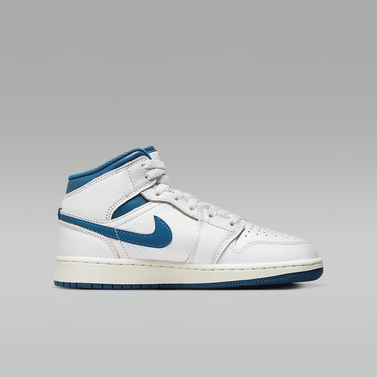 Nike Air Jordan 1 Mid sneaker Wit/Sail/Industrial Blue