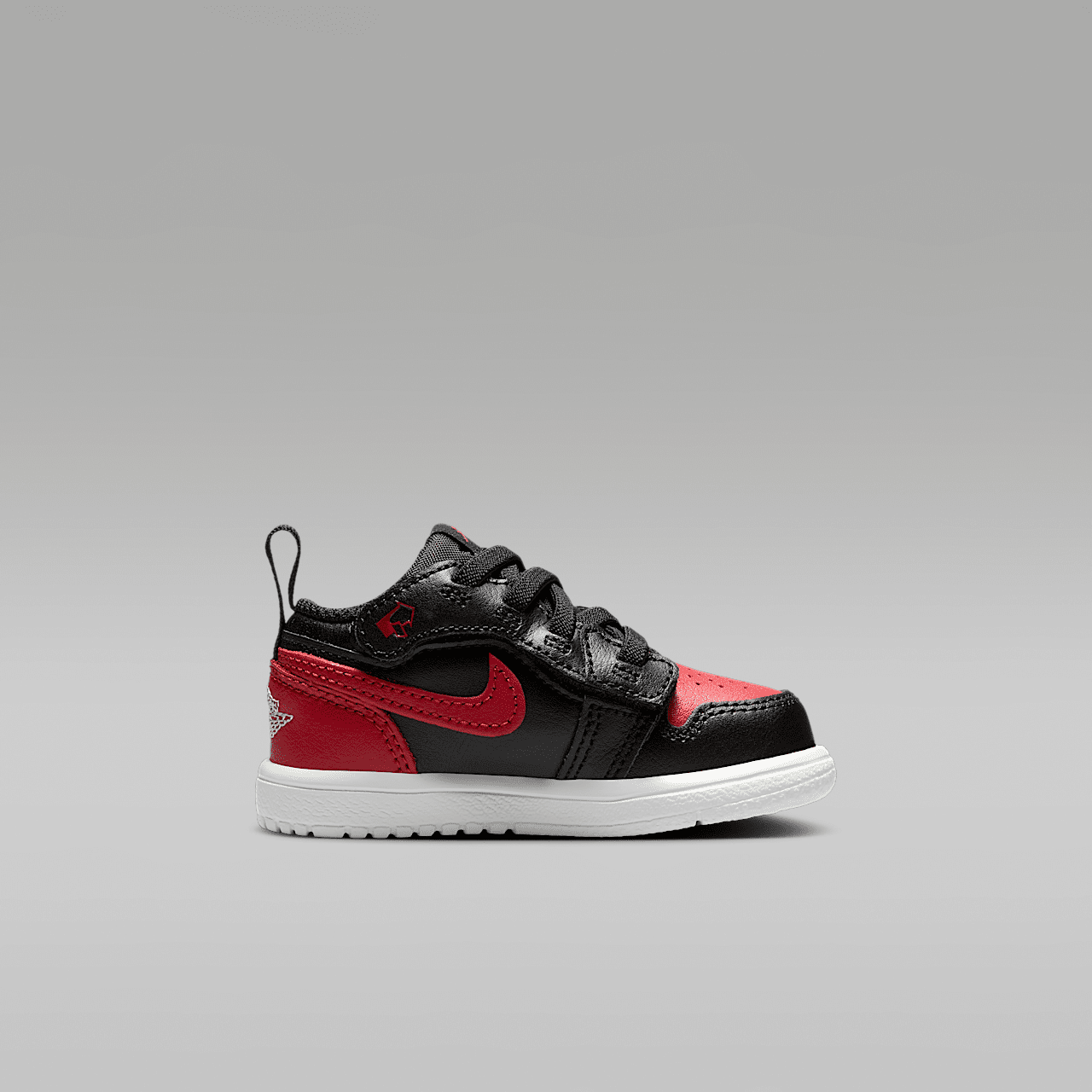 Nike  sneaker Zwart/Summit White/Varsity Red