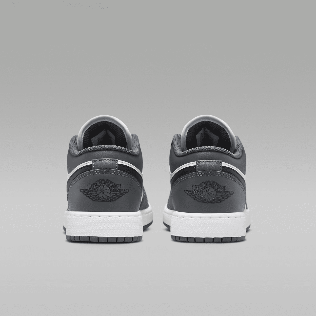Nike Air Jordan 1 Low sneaker Wit/Iron Grey/Zwart