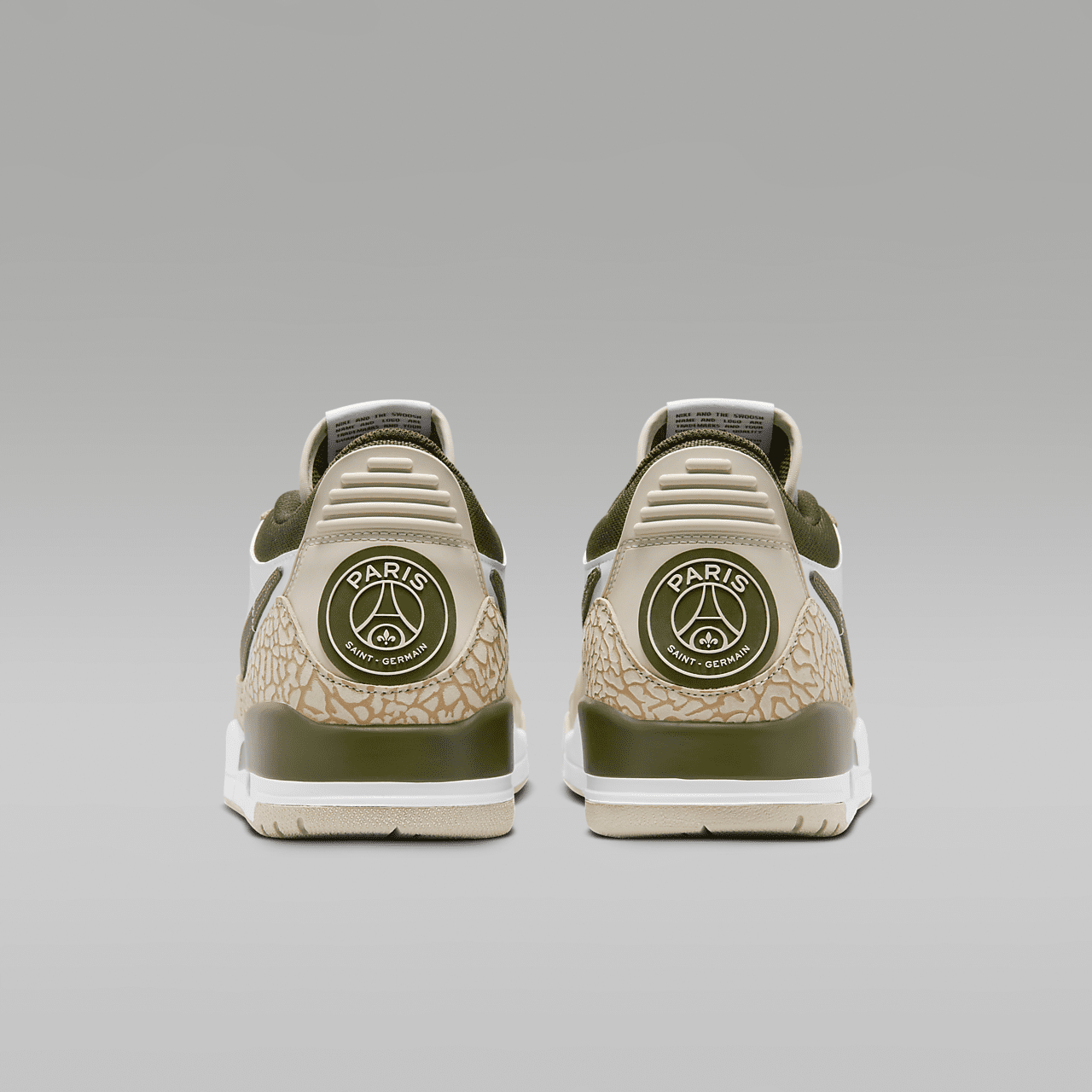 Nike Air Jordan Legacy sneaker Sanddrift/Wit/Rough Green/Hemp