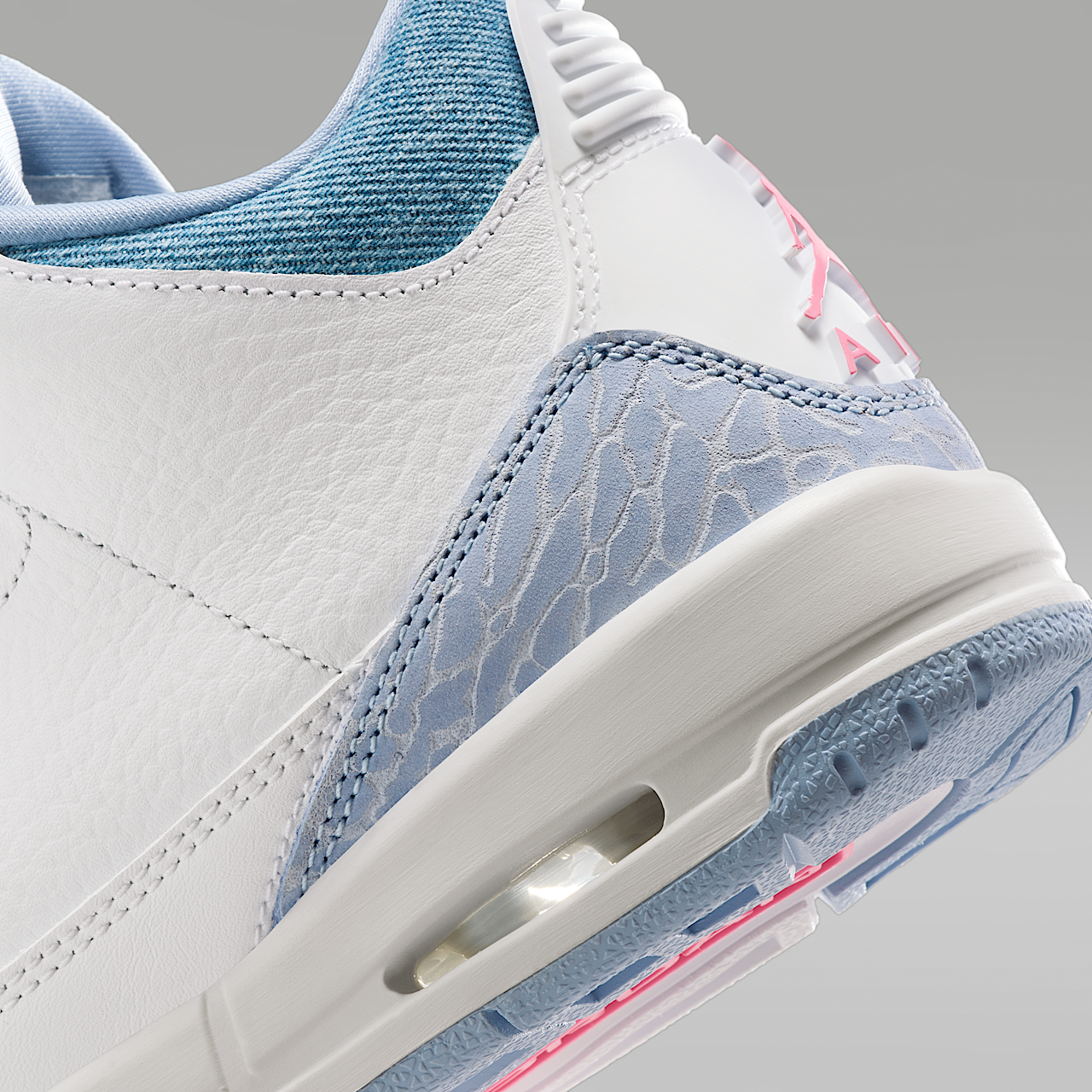 Nike Air Jordan sneaker Wit/Cobalt Bliss/Football Grey/Pink Glow