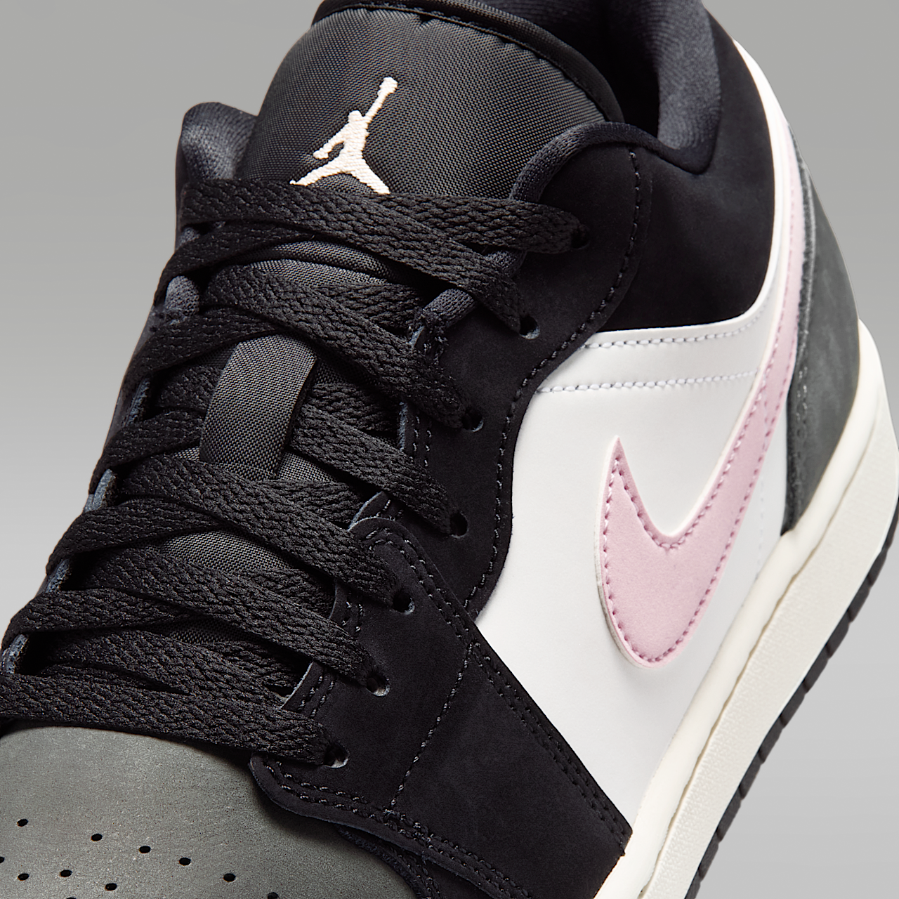 Nike Air Jordan sneaker Zwart/Iron Grey/Wit/Iced Carmine