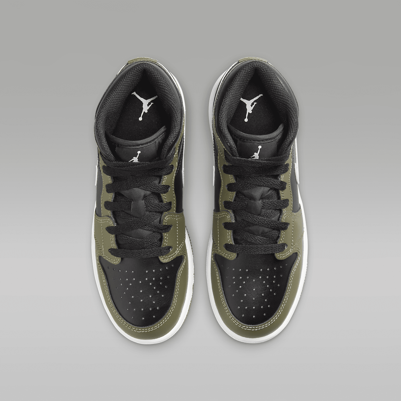 Nike Air Jordan 1 Mid sneaker Zwart/Medium Olive/Wit