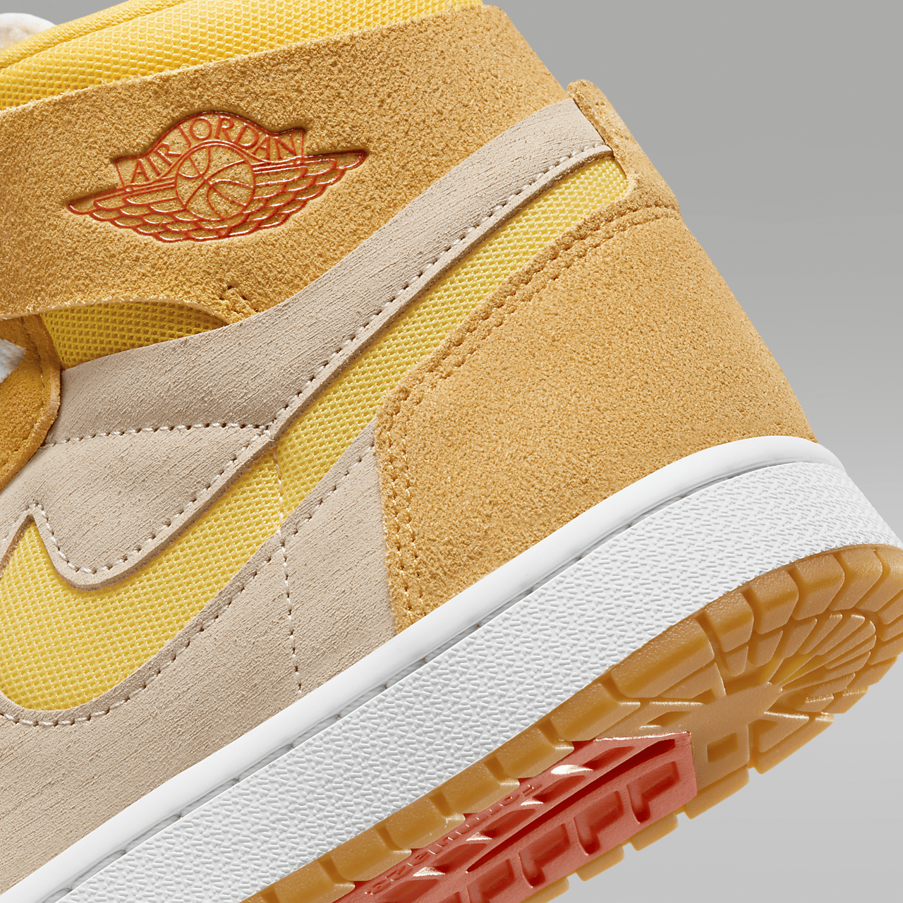Nike Air Jordan 1 sneaker Yellow Ochre/Pale Vanilla/Safety Orange/Tour Yellow