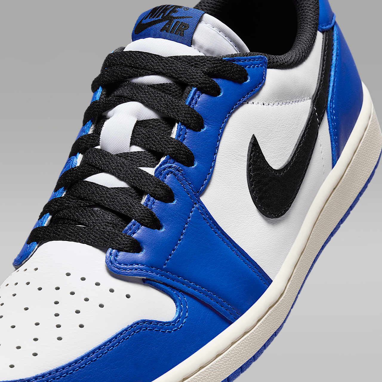Nike Air Jordan 1 Low sneaker Wit/Game Royal/Sail/Zwart