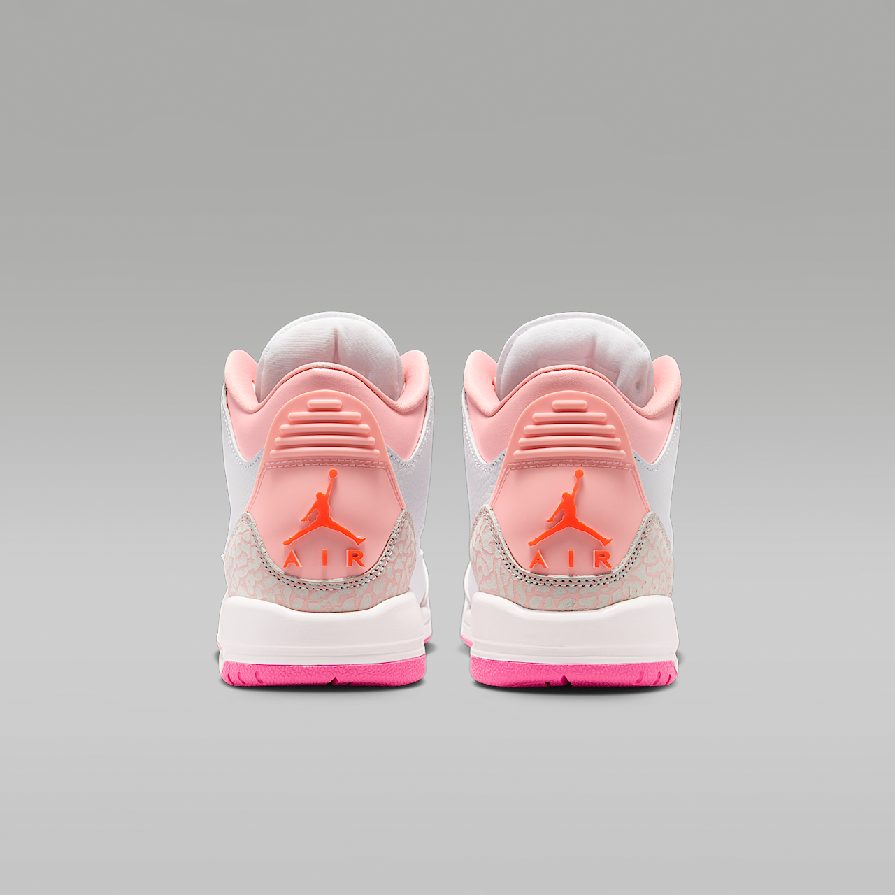 Nike Air Jordan sneaker Pearl Pink/Pink Bloom/Pink Glow/Hyper Orange