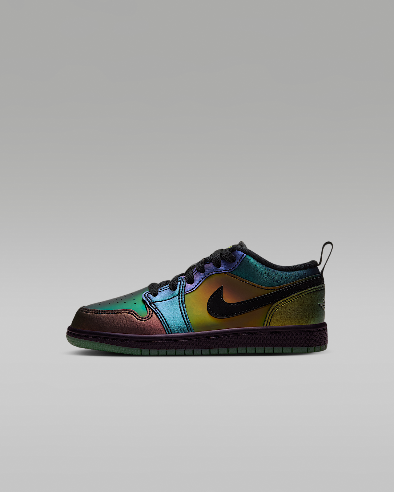 Детские кроссовки Jordan 1 Low SE "Magic Ball" Little Kids'