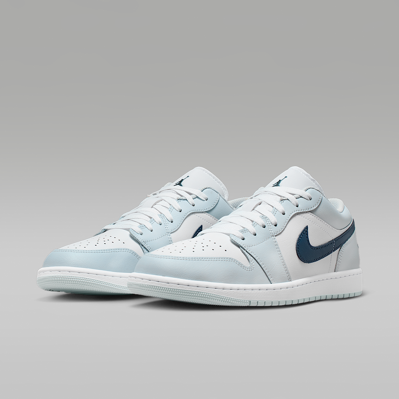 Nike Air Jordan 1 Low sneaker Aura/Wit/Squadron Blue