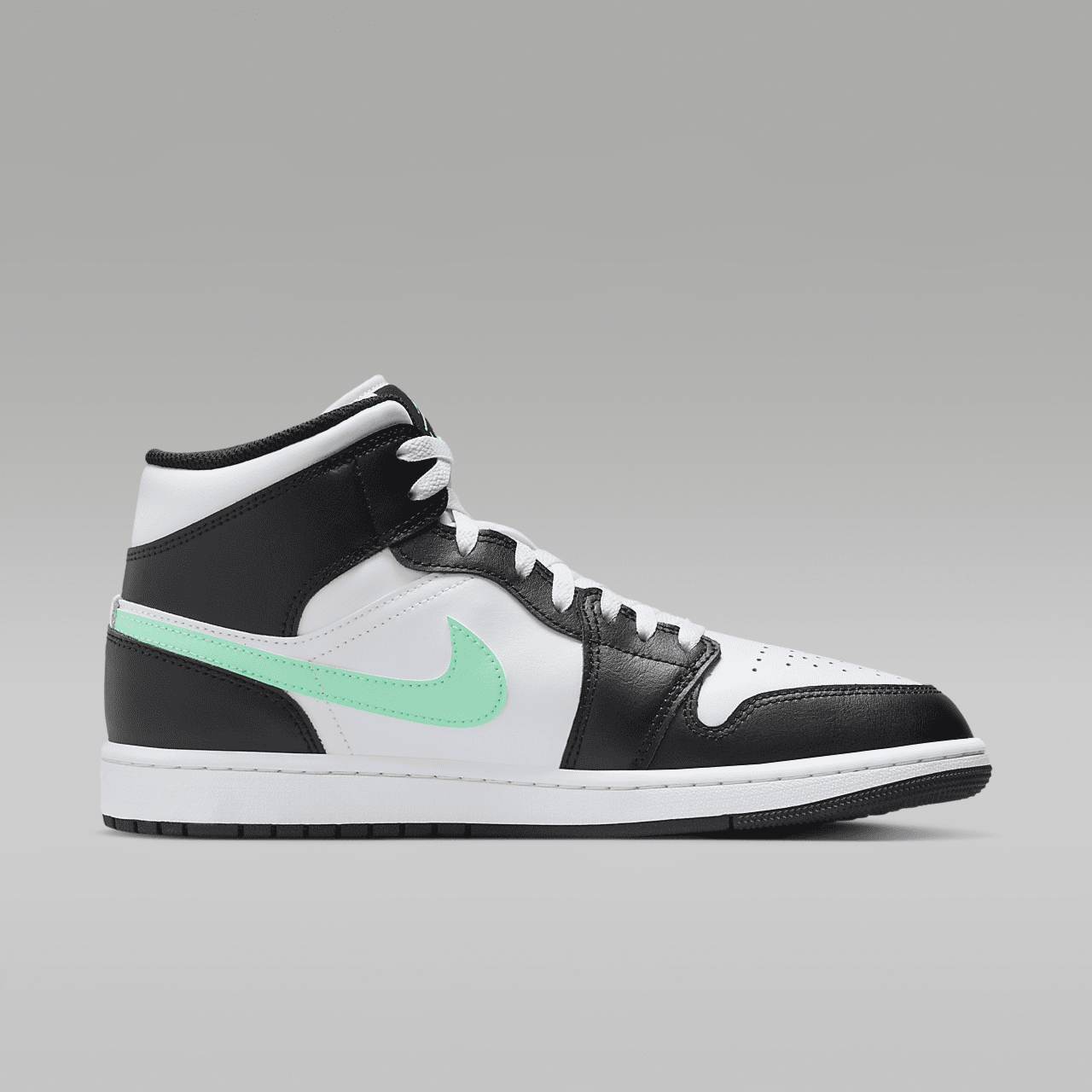 Nike Air Jordan 1 Mid sneaker Wit/Zwart/Green Glow