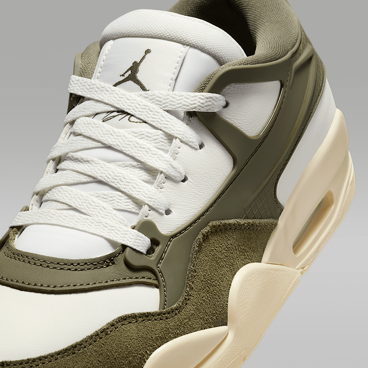 Nike Air Jordan 4 RM sneaker Sail/Coconut Milk/Medium Olive