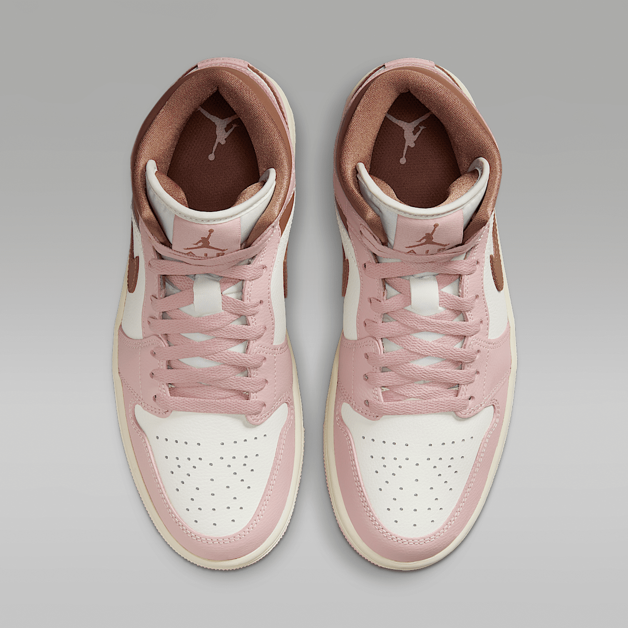 Nike Air Jordan 1 Mid sneaker Pink Oxford/Sail/Archaeo Brown