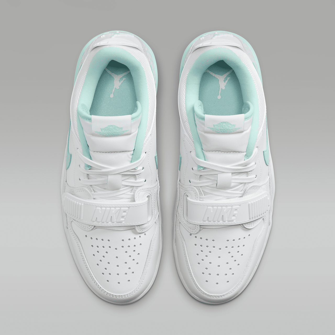 Nike Air Jordan Legacy sneaker Wit/Sail/Light Dew