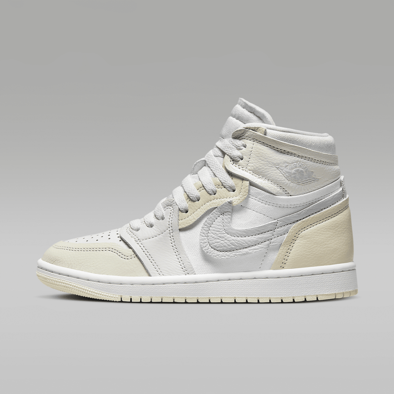 Nike Air Jordan 1 High sneaker Wit/Sail/Coconut Milk/Pure Platinum