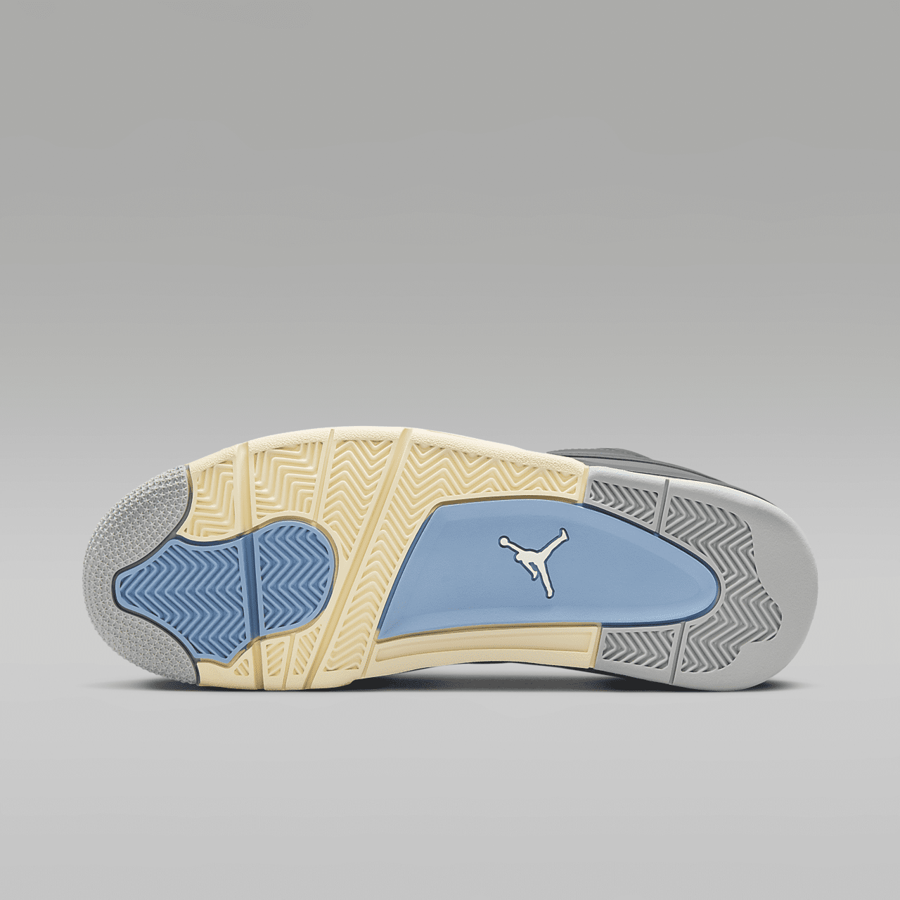 Nike Air Jordan sneaker Iron Grey/Off Noir/Dark Smoke Grey/Chambray