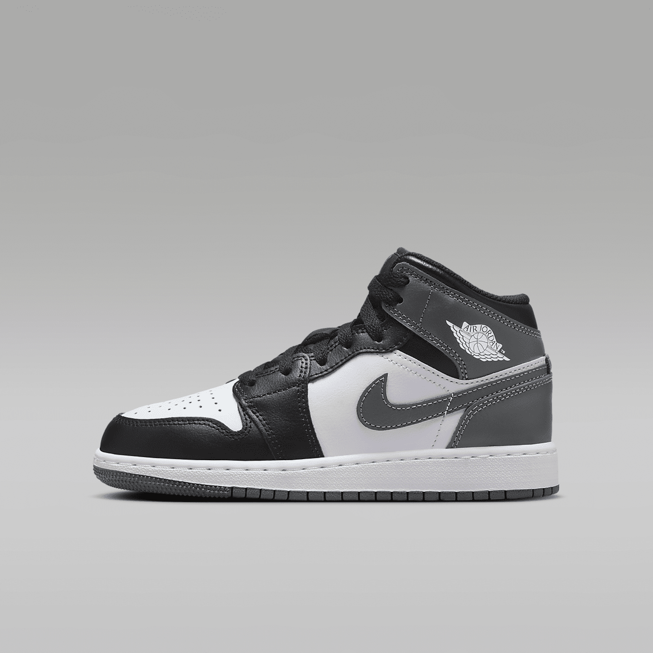 Air Jordan 1 Mid – DQ8423-001