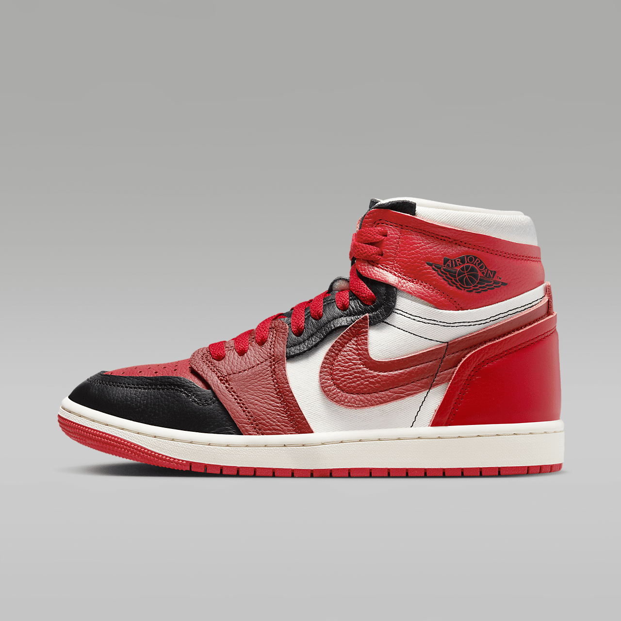 Nike Air Jordan 1 High sneaker Sport Red/Zwart/Sail/Dune Red