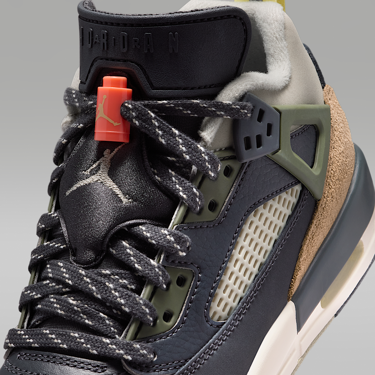Nike Jordan Spizike Low sneaker Anthracite/Light Wild Mango/Cargo Khaki/Spruce Fog