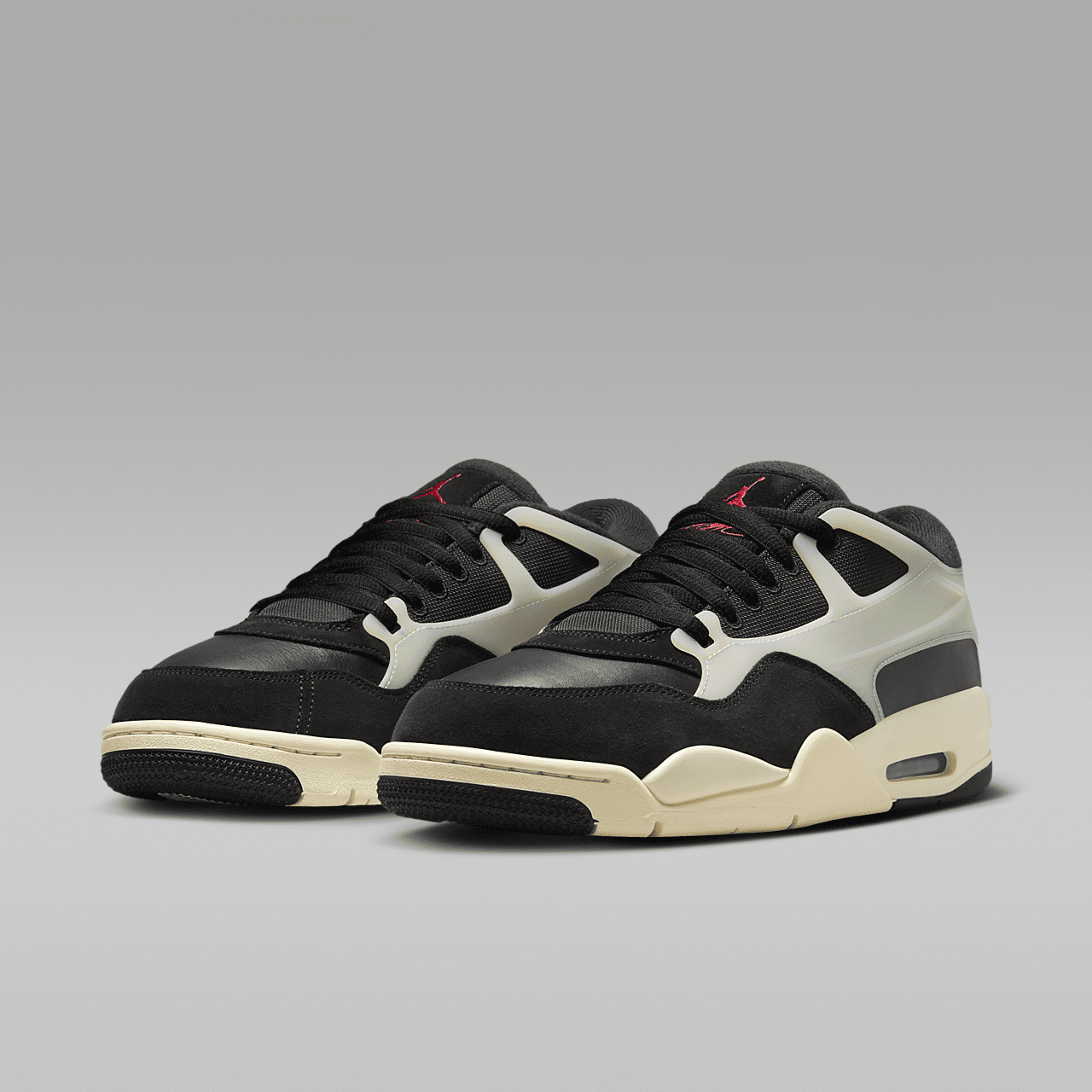 Nike Air Jordan sneaker Zwart/Sail/Coconut Milk/Gym Red