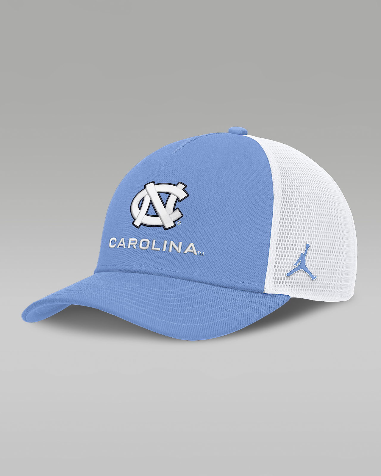 Женские  North Carolina Sideline Rise Gameday Jordan Brand College Trucker Adjustable Hat
