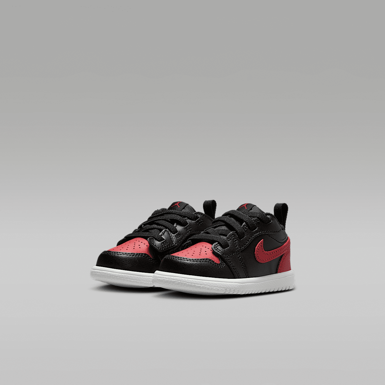 Nike  sneaker Zwart/Summit White/Varsity Red