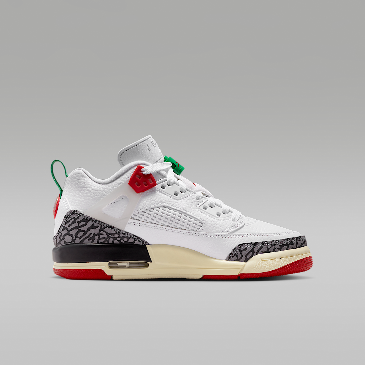 Nike Jordan Spizike Low sneaker Wit/Coconut Milk/Zwart/Varsity Red