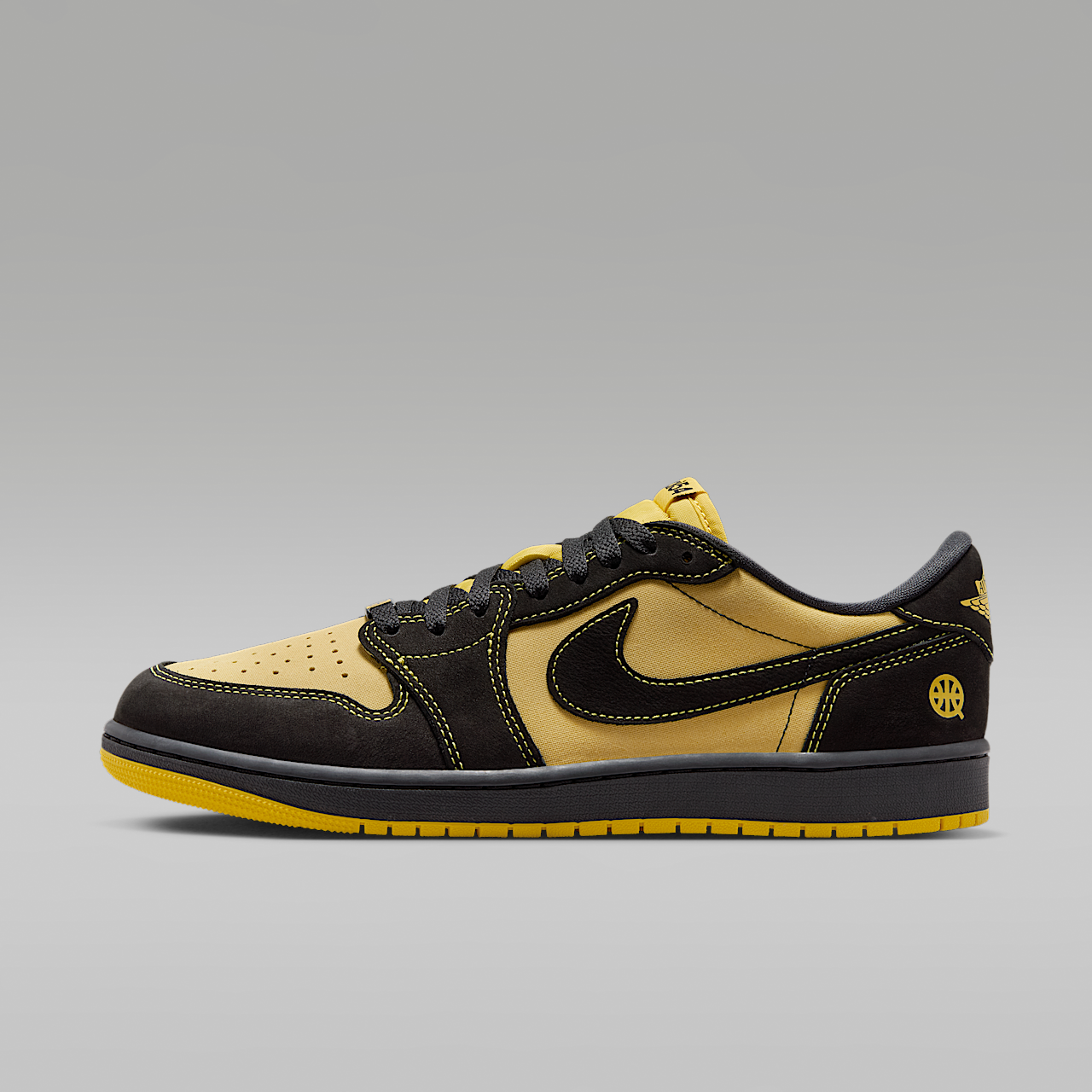 Nike Air Jordan sneaker Zwart/Chile Red/Tour Yellow
