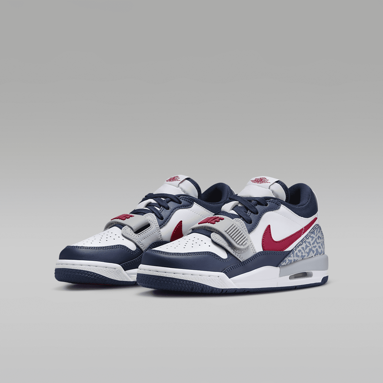 Nike Air Jordan Legacy sneaker Wit/Midnight Navy/Wolf Grey/Varsity Red