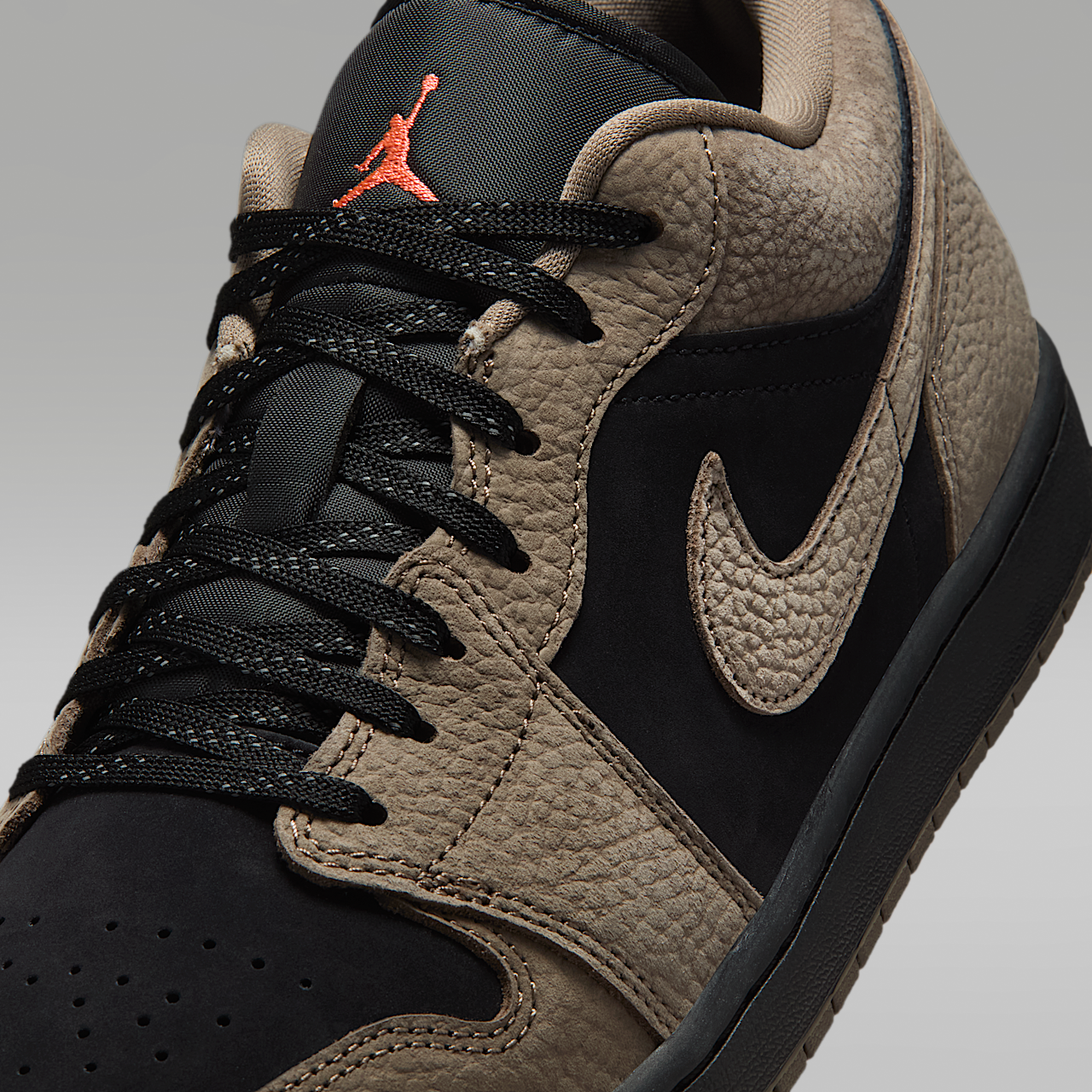Nike Air Jordan sneaker Zwart/Light Wild Mango/Olive Grey
