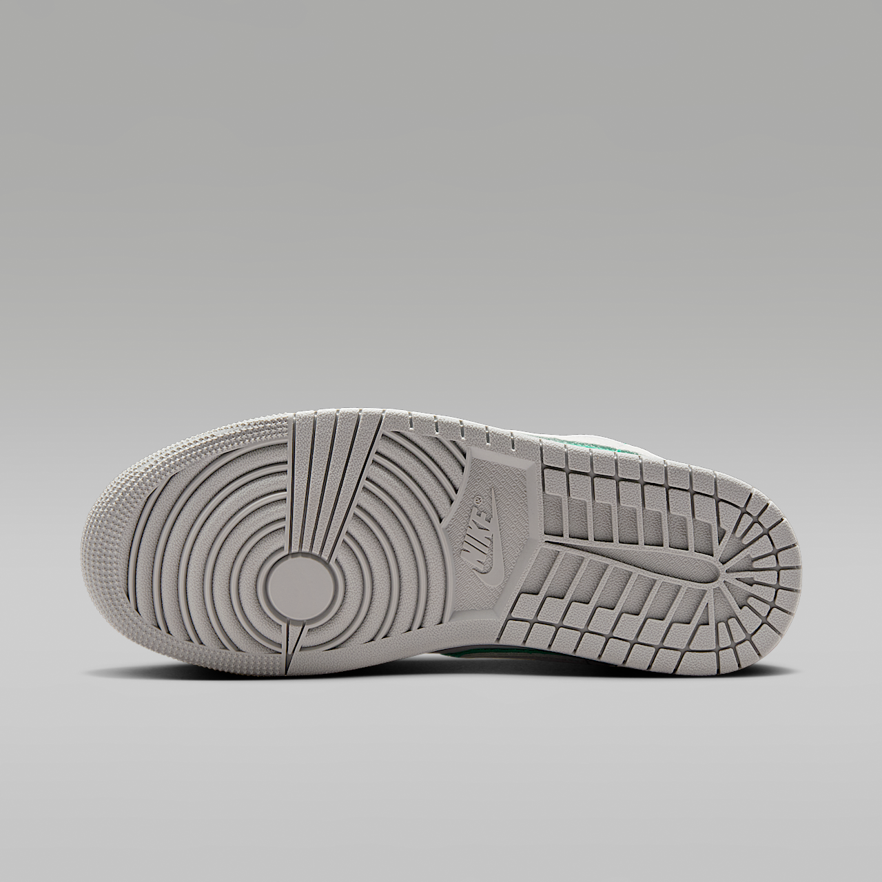 Nike Air Jordan sneaker Light Smoke Grey/Pure Platinum/Light Smoke Grey/Summit White