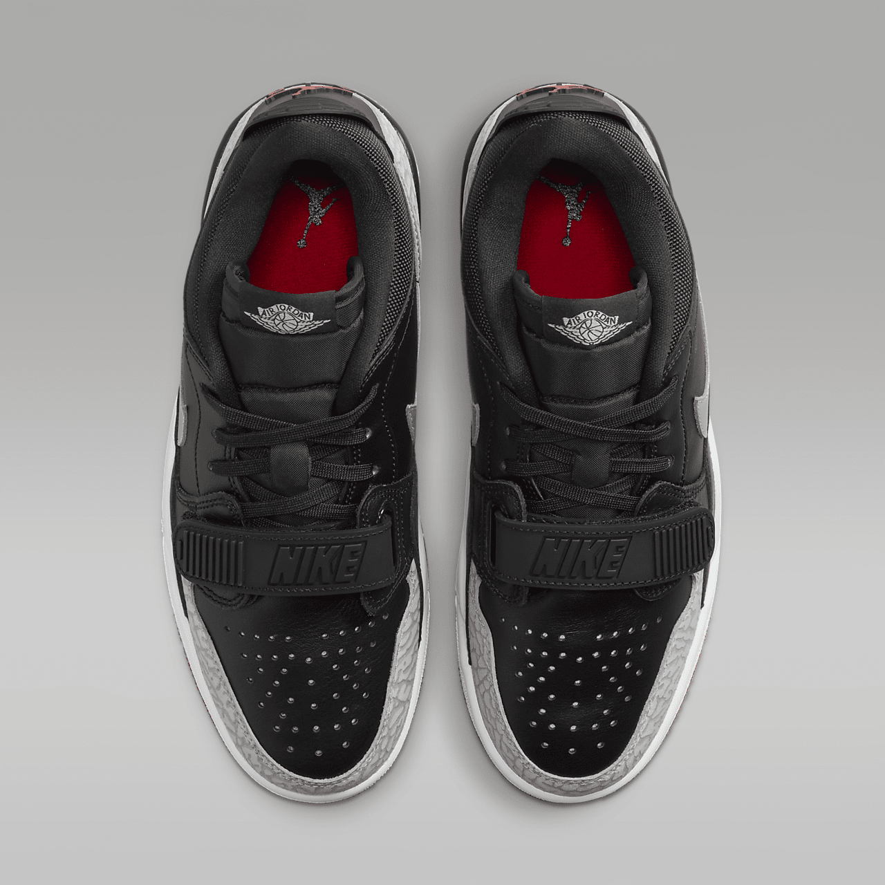 Nike Air Jordan Legacy sneaker Zwart/Gym Red/Cement Grey/Metallic Silver