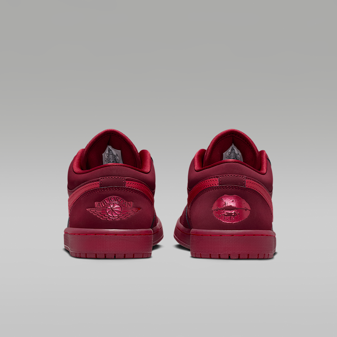 Nike Air Jordan sneaker Team Red/Sierra Red