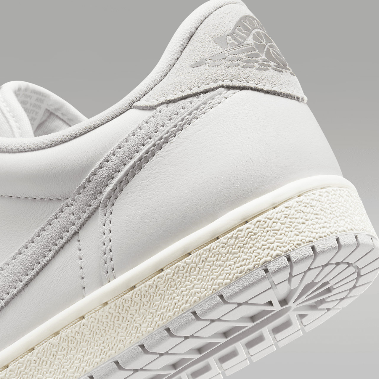 Nike Air Jordan 1 Low sneaker Summit White/Neutral Grey/Sail/Light Smoke Grey